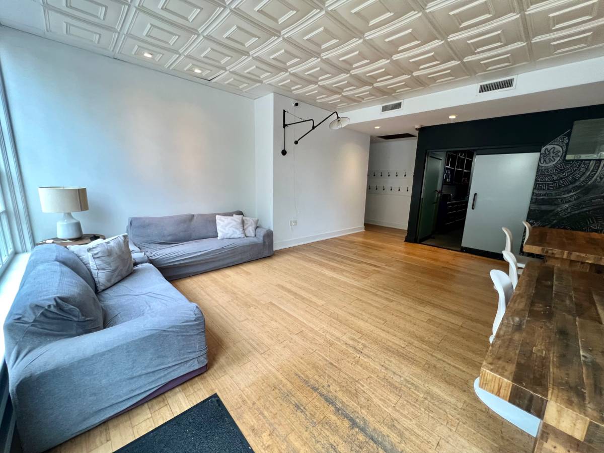 Restaurants & hospitality space — unfurnished