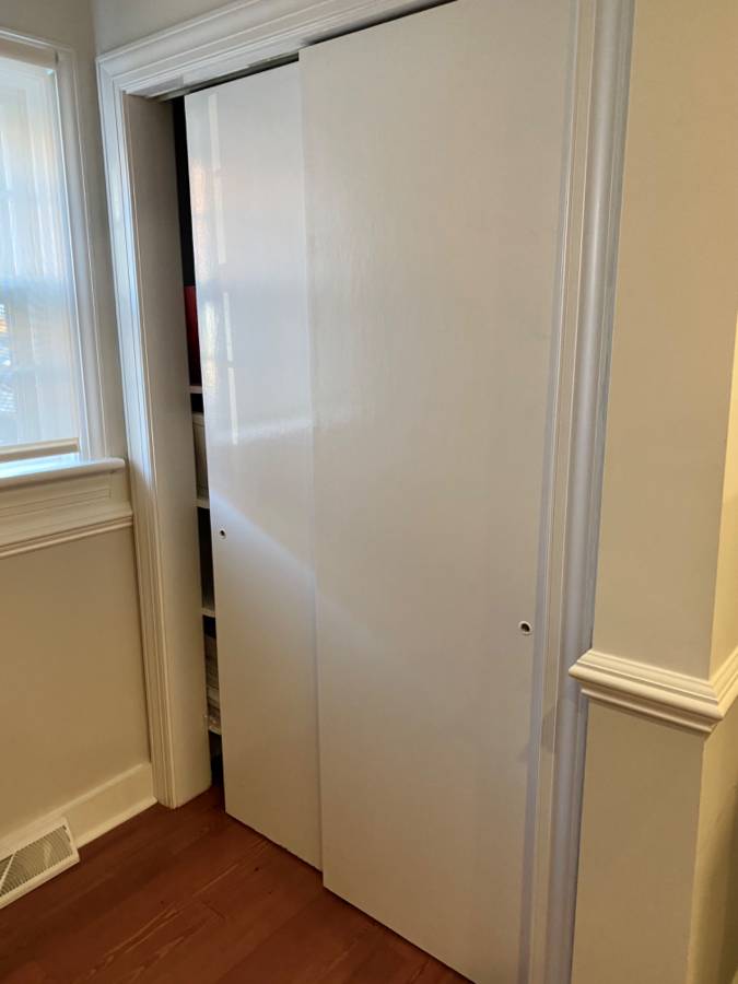 213 7th Street NE — Office suites — 4