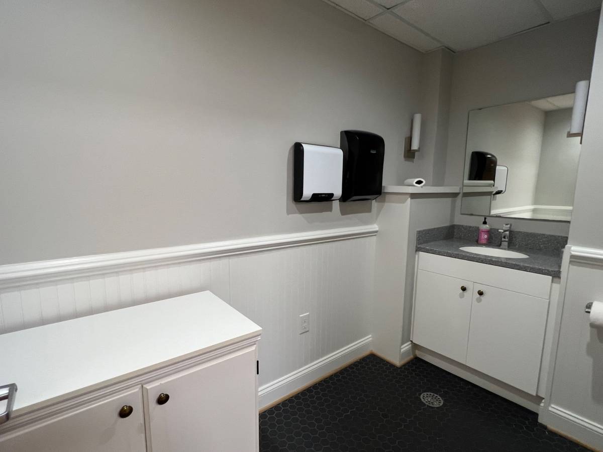 300 West Main — Suite 301 — 5